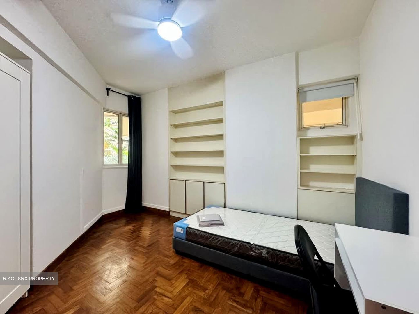 Melville Park (D18), Condominium #593479861